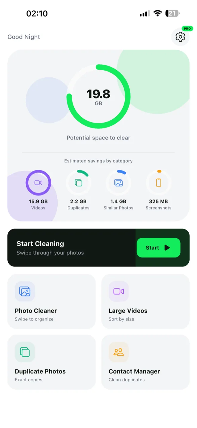 SwipeClean home screen showing 19.8 GB of space that can be cleared